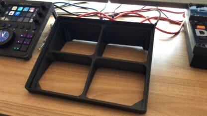 Soporte inclinado Elektron Digitak, Digitone y Syntakt - Imagen 2